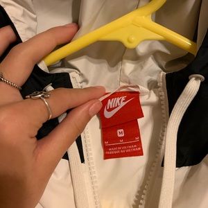 Nike windbreaker